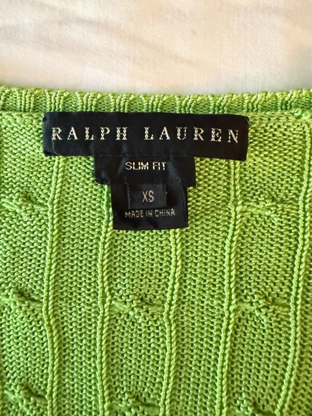 Ralph Lauren Cable-Knit V-Neck Pullover Sweater – Light Green EXTRA SMALL - Picture 5 of 7